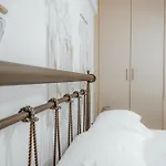 Efthimia αpartment * Ájoi Theódori